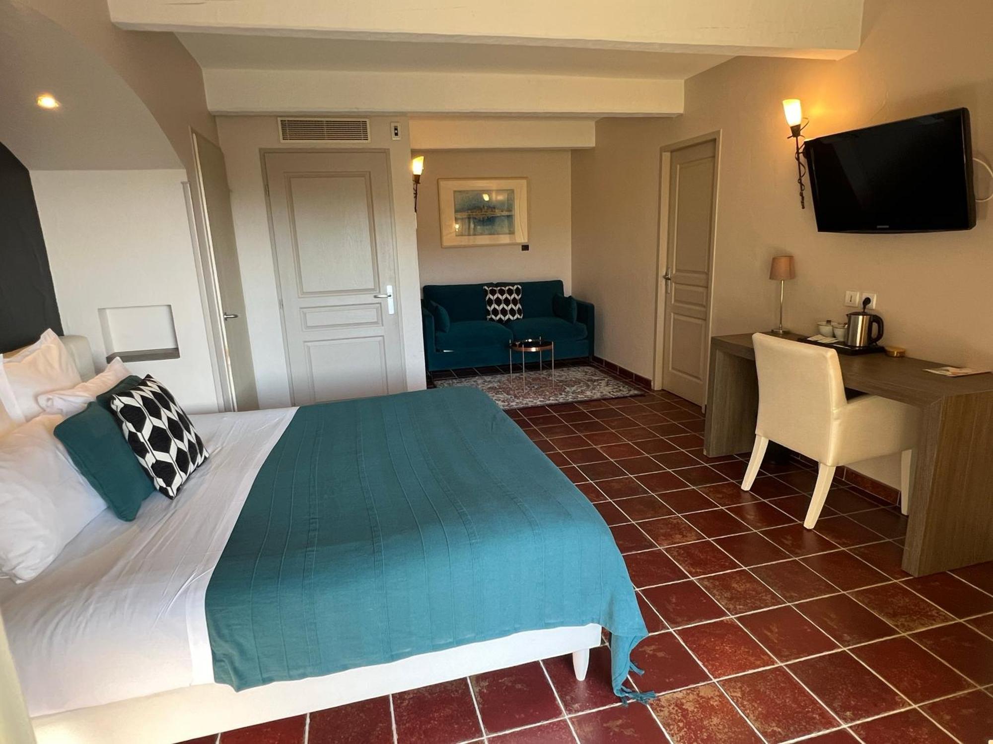 โฮเทล เรสเทอรองต์ ลา แบร์ฌรี Hotel Aragon ห้อง รูปภาพ